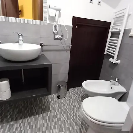 Cantunera Sicilianroom לינה וארוחת בוקר פיאצה ארמרינה